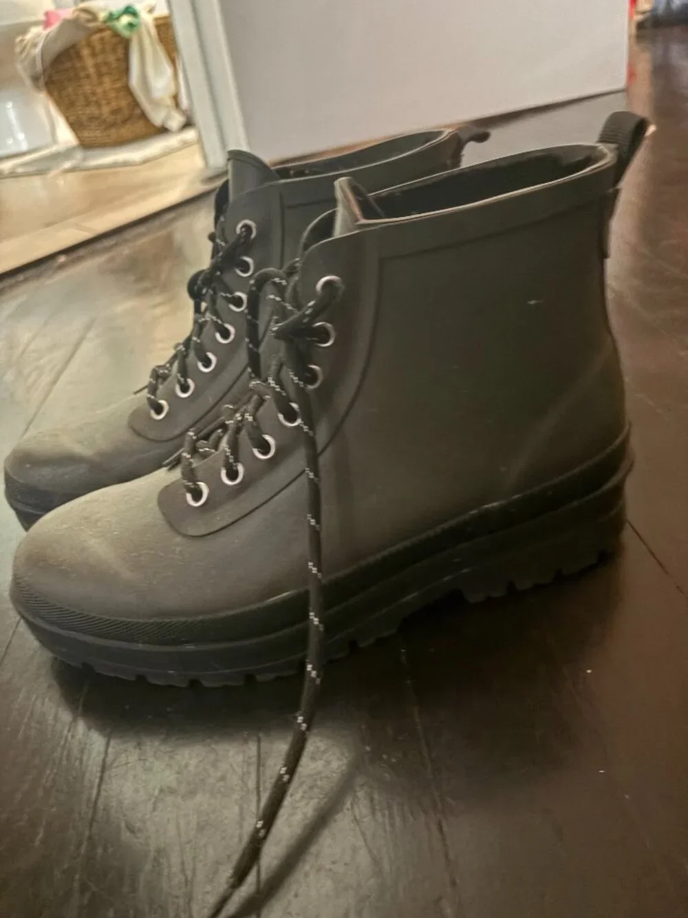 Chooka Redmond Olive Green Hiker Rain Boot Sz 8.5
